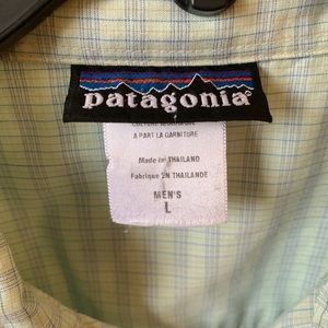 Patagonia Shirts - Button down Patagonia short sleeve Patagonia Shirts - Button down Patagonia short sleeve